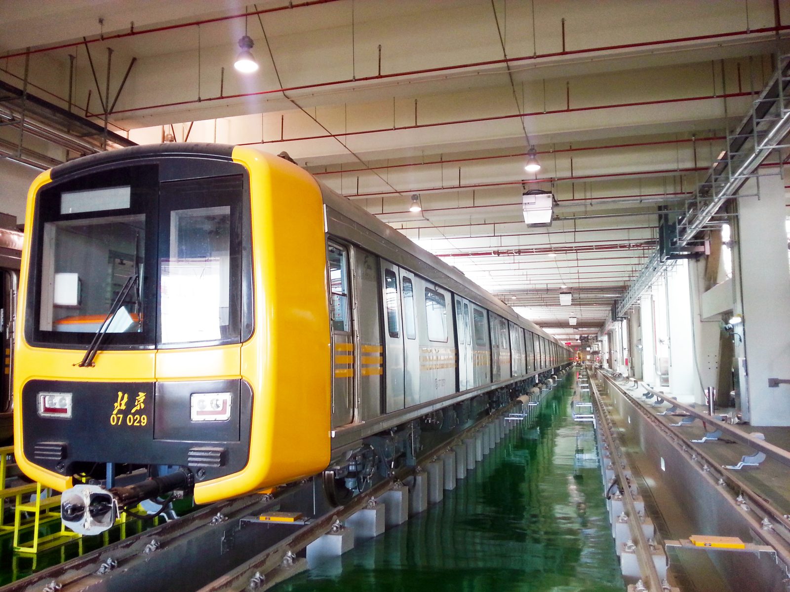 heating a depot and station with ceiling-mounted Mycond OXA units